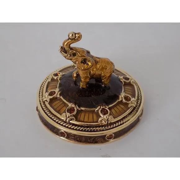 St. John Home lidded candle elephant rhinestones NEW in box - Picture 7 of 7